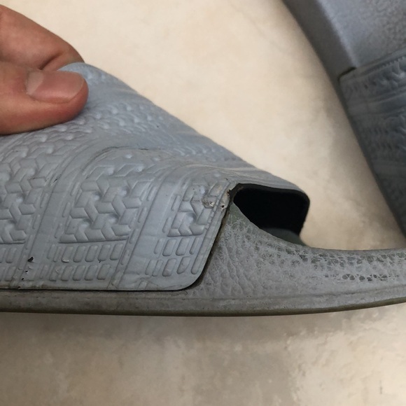 Adidas Adilette pastel blue slides - Picture 11 of 15